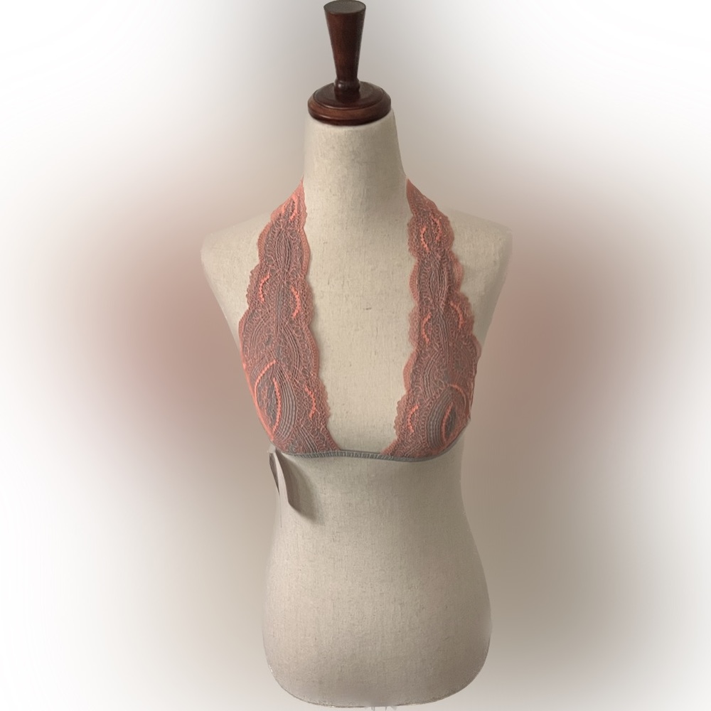 Free People - T-Back Lace Bralette - Size: XS - New With Tags